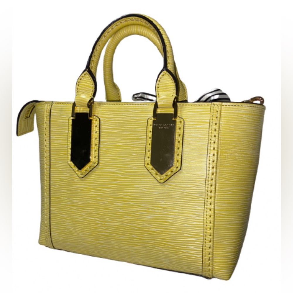 Henri Bendel “The a list mini satchel” unbranded chain (no strap) - Picture 3 of 12